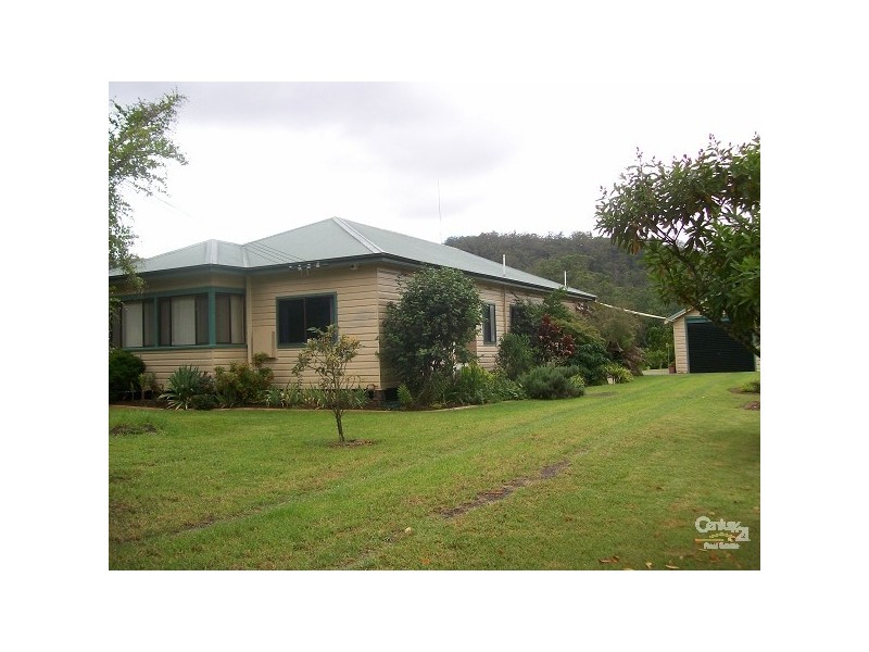 76 Owens Road, Martinsville NSW 2265