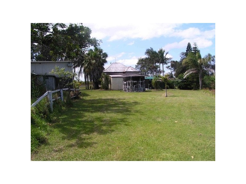 84 Sneesbys Lane, East Wardell NSW 2477