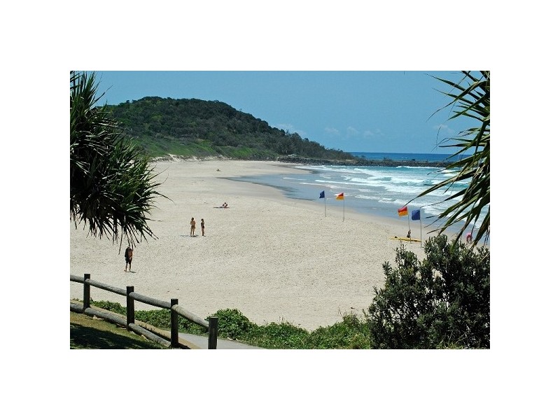 35 PINE AVENUE, East Ballina NSW 2478