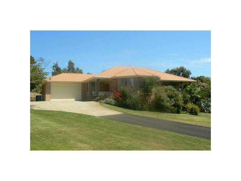 102 Meridian Drive, Coolgardie NSW 2478