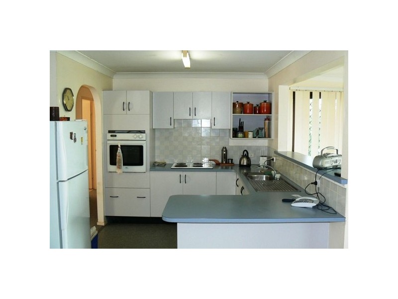 25 Blue Seas Pde, Lennox Head NSW 2478