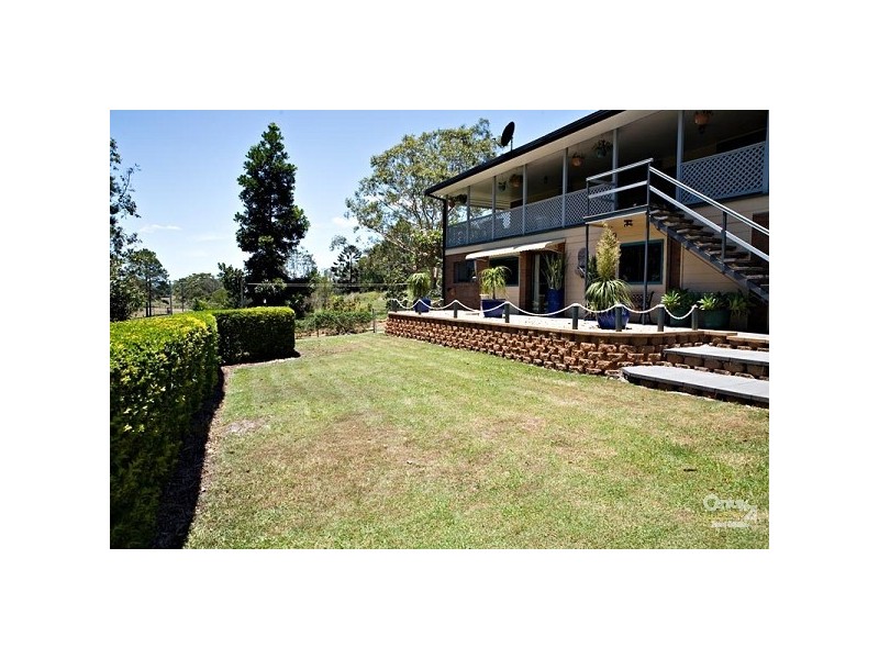 8 Hills Rd, Rileys Hill NSW 2472