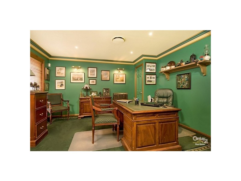 45 Whispering Valley Drive, Richmond Hill NSW 2480