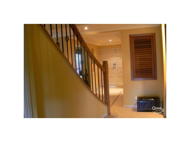 45 Whispering Valley Drive, Richmond Hill NSW 2480