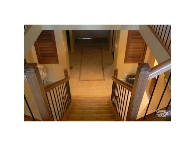 45 Whispering Valley Drive, Richmond Hill NSW 2480