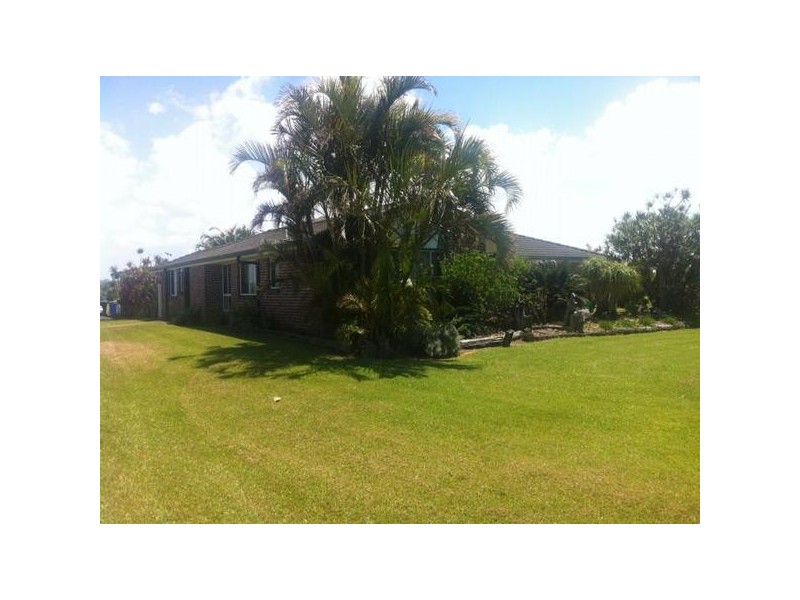 60 Reedy Creek Rd, Empire Vale NSW 2478
