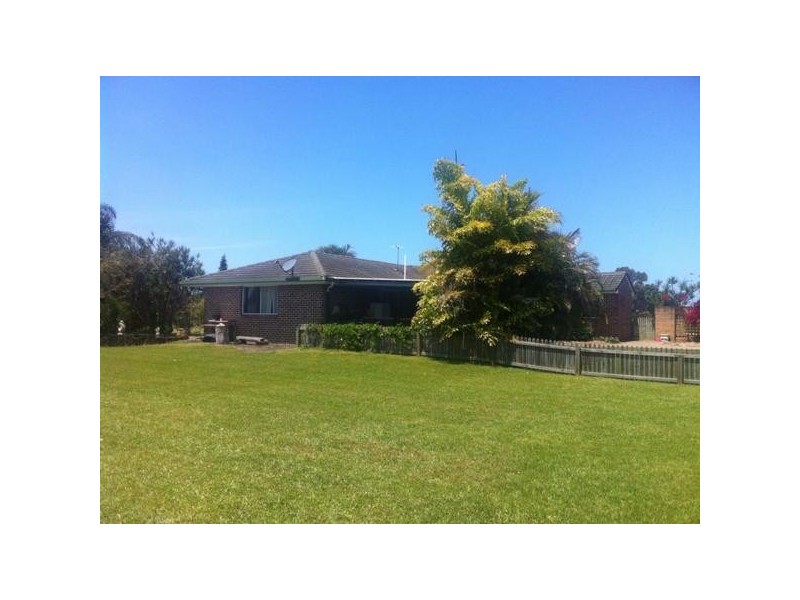 60 Reedy Creek Rd, Empire Vale NSW 2478