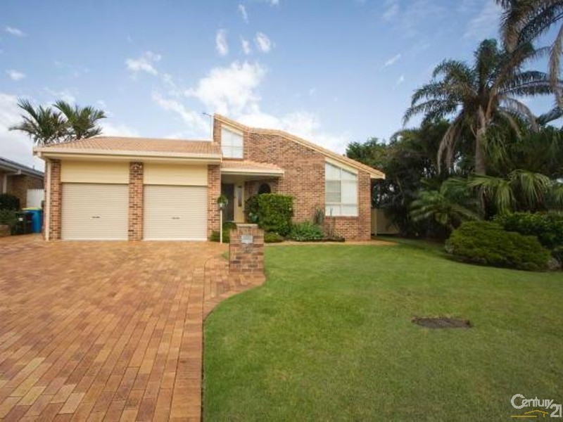 4 Loedna Place, Lennox Head NSW 2478