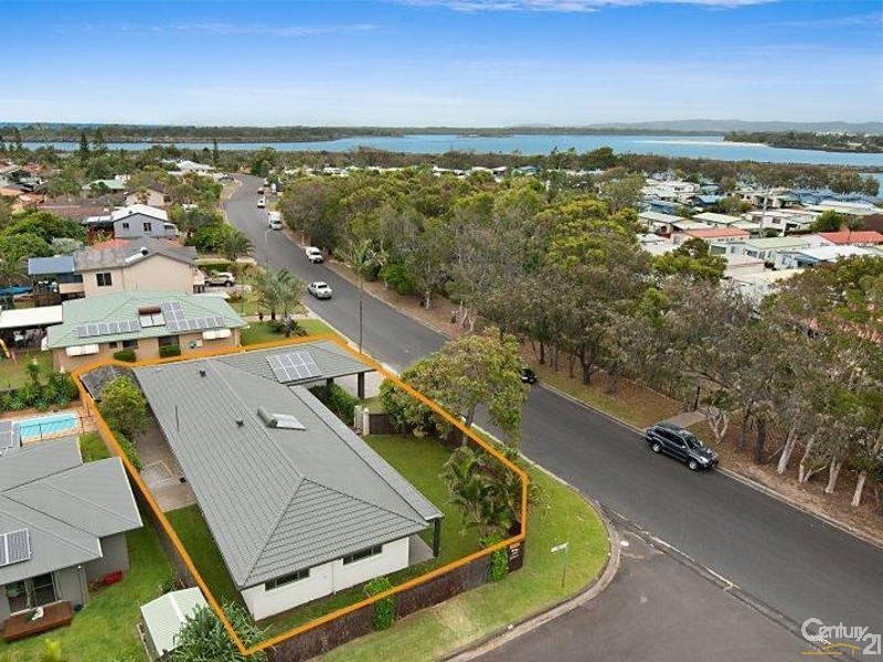 24 Fenwick Drive, East Ballina NSW 2478