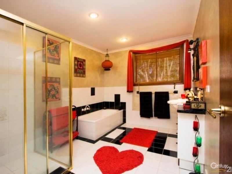 26 Figtree Hill Drive, Lennox Head NSW 2478