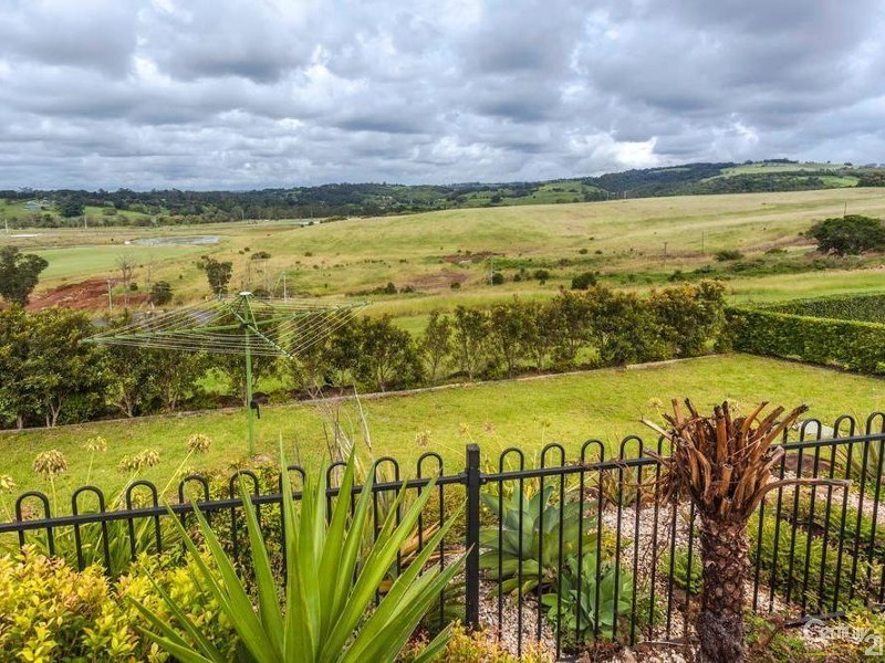 37 The Ridgeway, Cumbalum NSW 2478