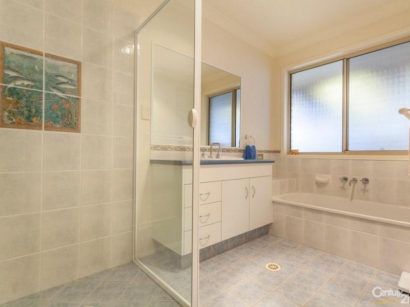 37 The Ridgeway, Cumbalum NSW 2478