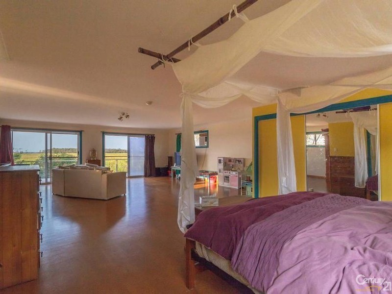 157 Patchs Beach Road, Patchs Beach NSW 2478