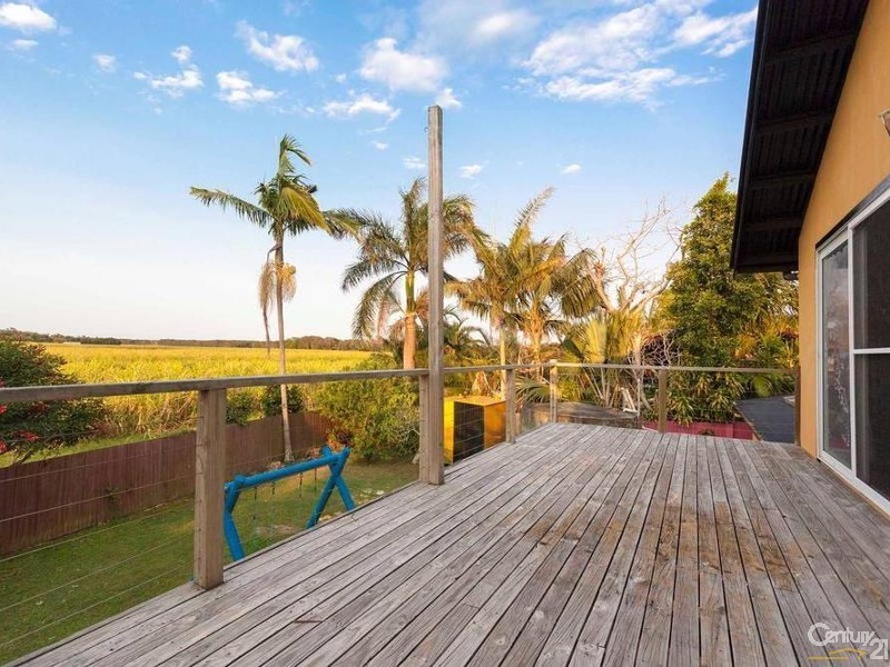 157 Patchs Beach Road, Patchs Beach NSW 2478