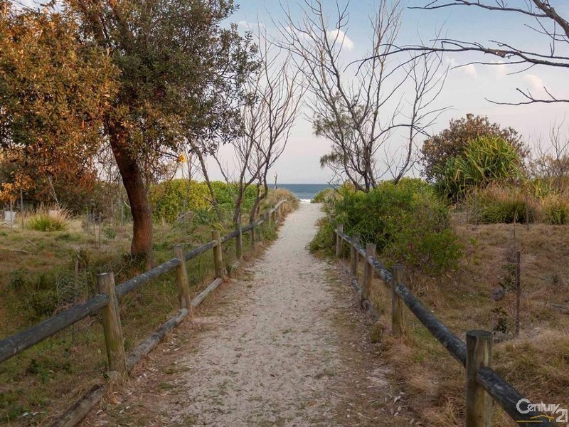 157 Patchs Beach Road, Patchs Beach NSW 2478