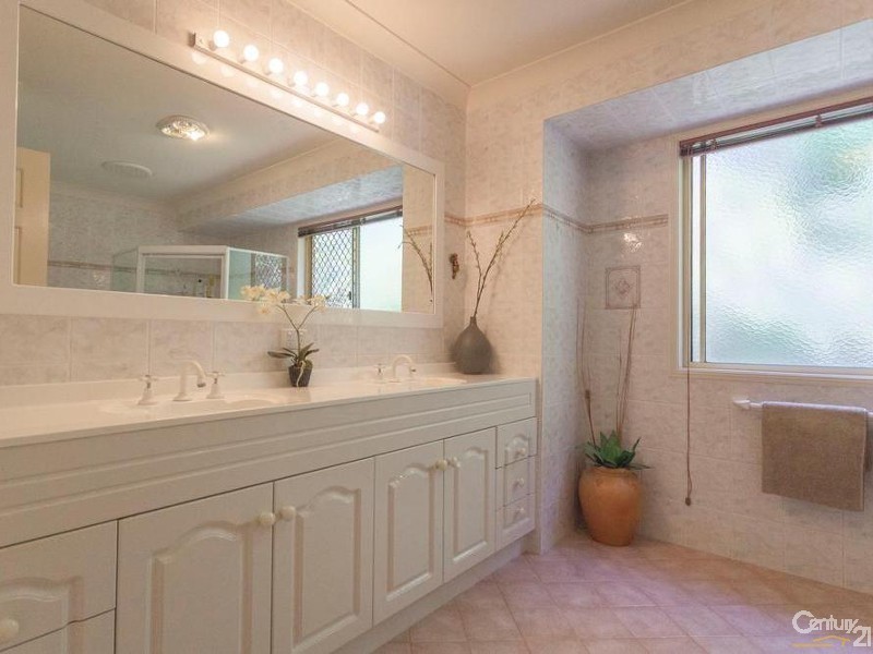 67 Platypus Drive, Uralba NSW 2477