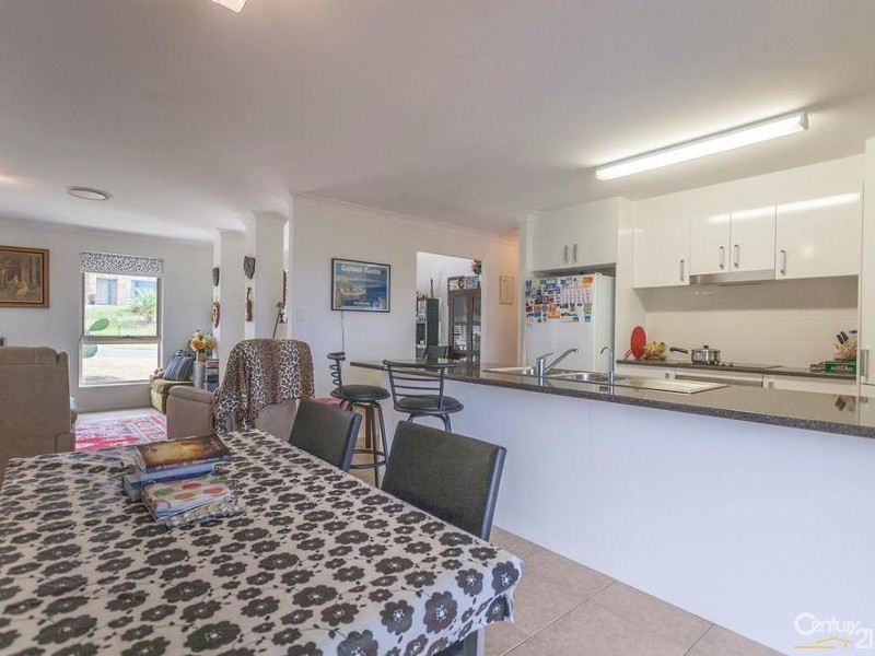 50 Cummings Crescent, Cumbalum NSW 2478