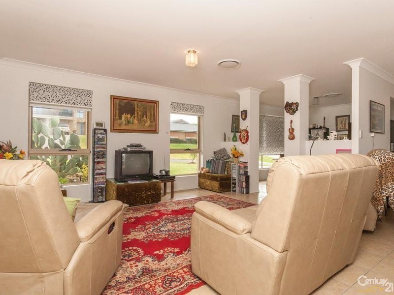 50 Cummings Crescent, Cumbalum NSW 2478