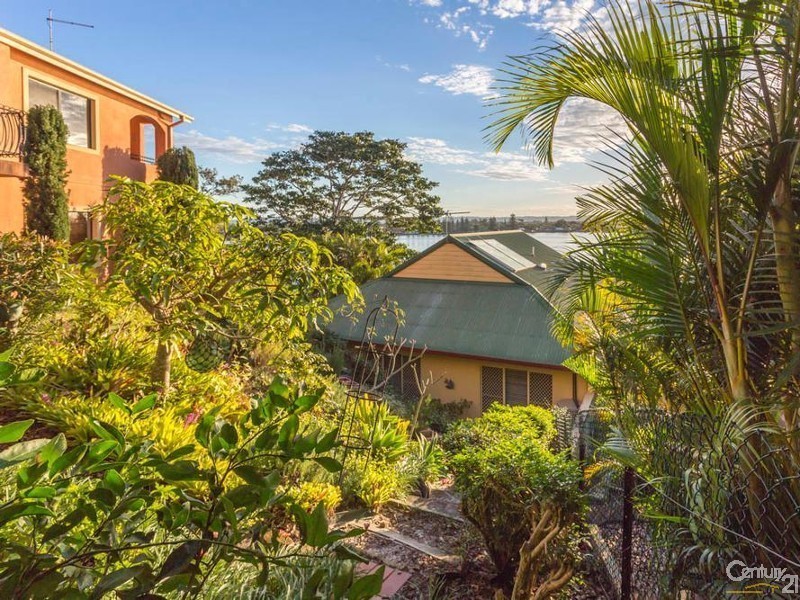 2/15 The Serpentine, East Ballina NSW 2478