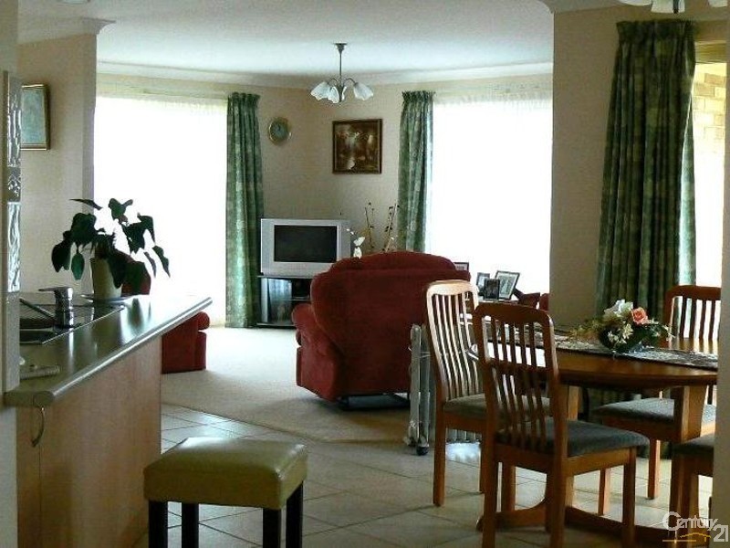15 The Ridgeway, Cumbalum NSW 2478