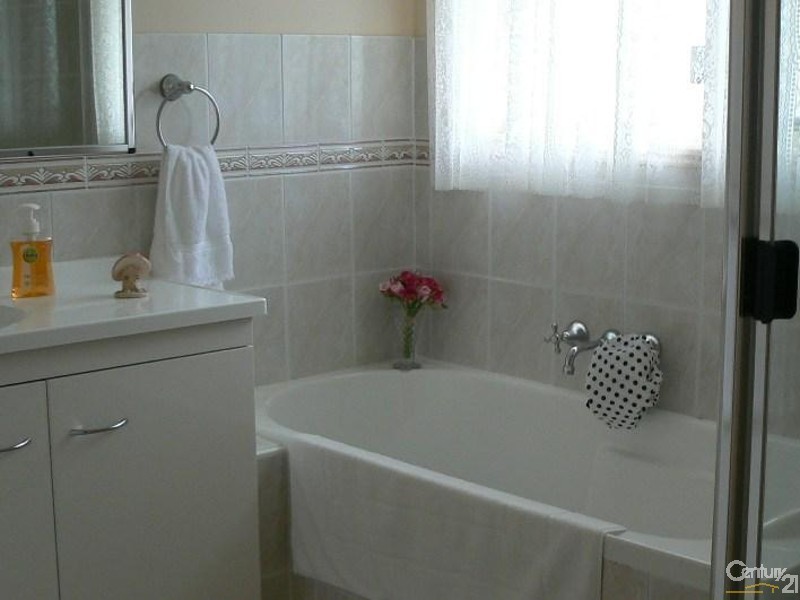 15 The Ridgeway, Cumbalum NSW 2478