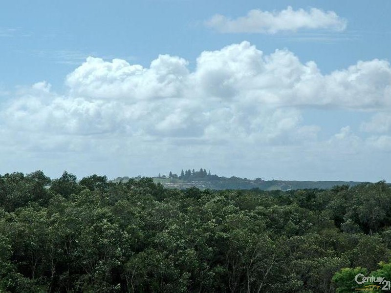 18 Lindsay Avenue, Cumbalum NSW 2478