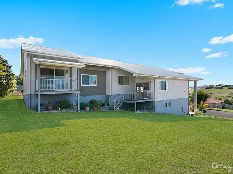 15 Lindsay Avenue, Cumbalum NSW 2478