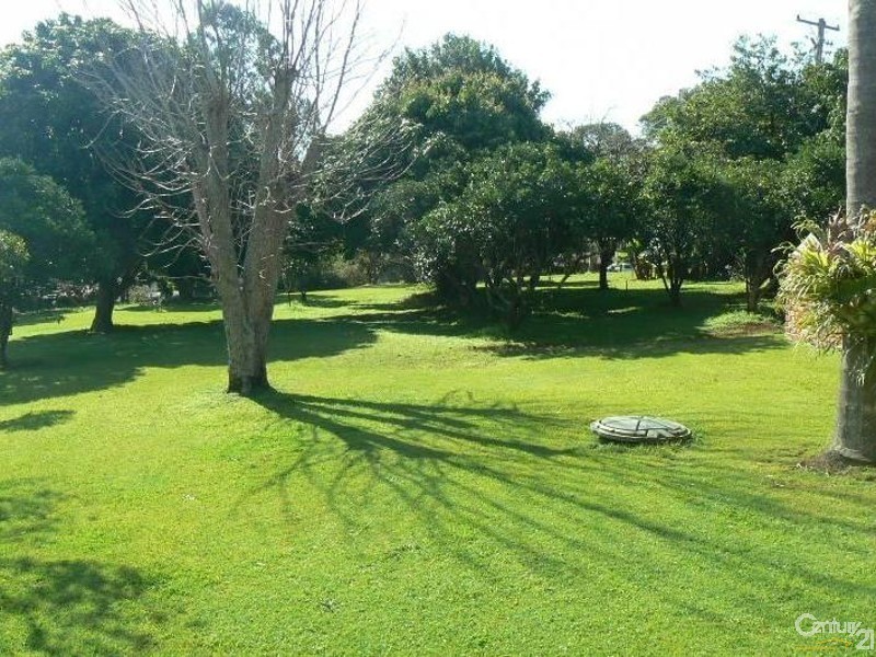 5 Summerhill Crescent, Cumbalum NSW 2478