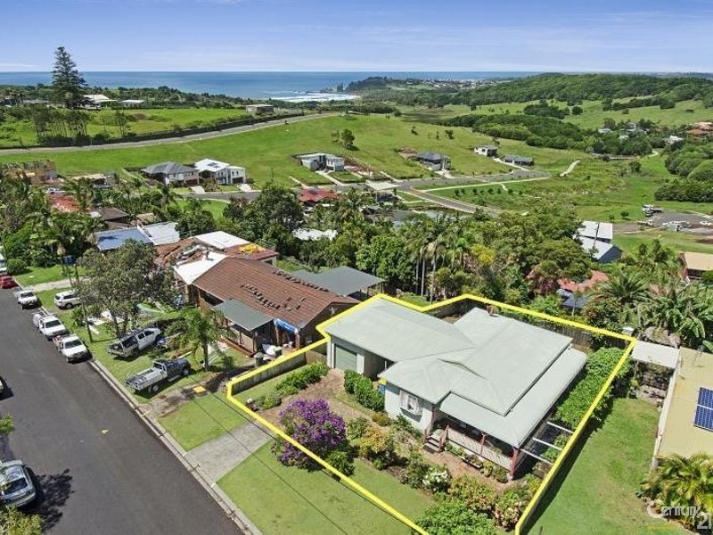 21  Blue Seas Parade, Lennox Head NSW 2478