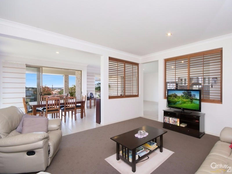 31 Unara Parkway, Cumbalum NSW 2478