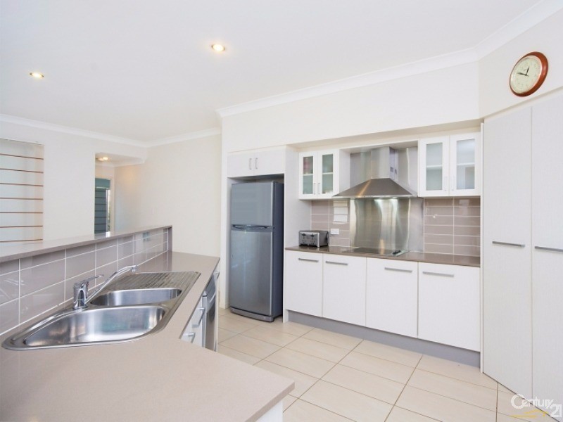 31 Unara Parkway, Cumbalum NSW 2478