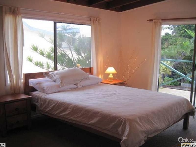 42 Allens Parade, Lennox Head NSW 2478