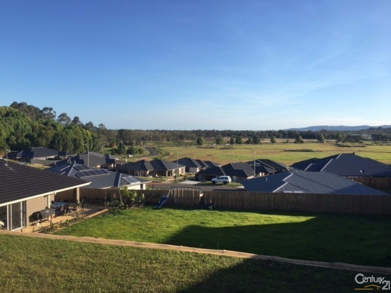 14 Ahern Circuit, Cumbalum NSW 2478