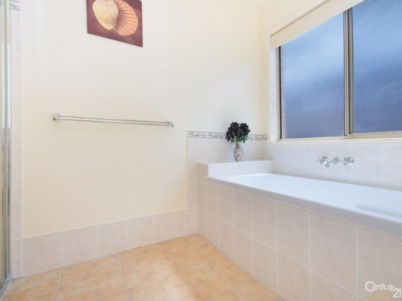 6  Cummings Crescent, Cumbalum NSW 2478