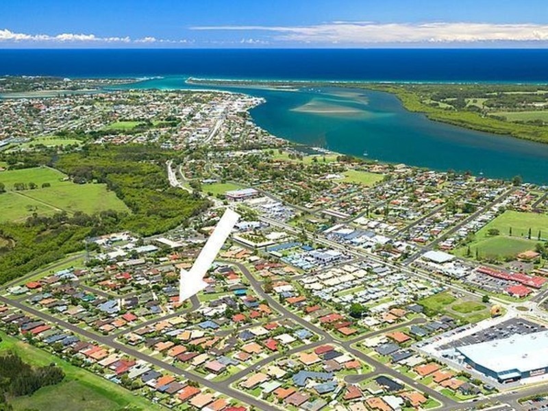 24  Claire Circuit, West Ballina NSW 2478