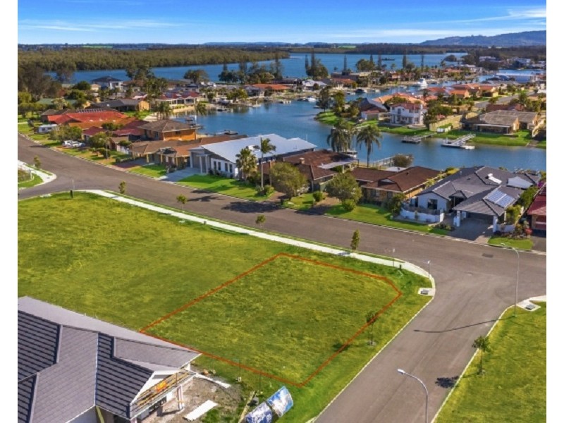 23 Quays Drive, West Ballina NSW 2478