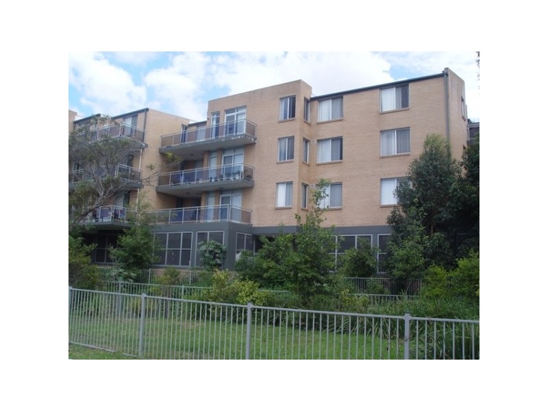 17/9-11A Samuel Street, Lidcombe NSW 2141