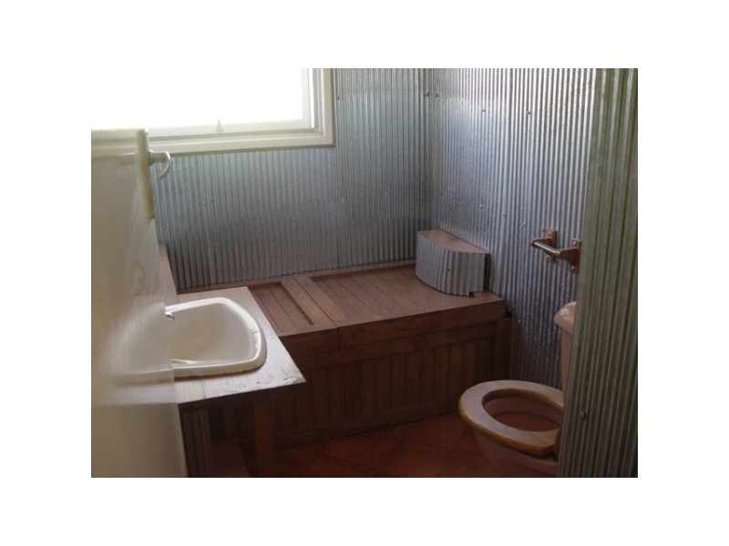 4 HALL PLACE, Guildford NSW 2161