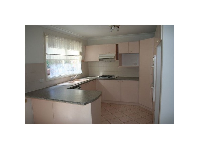 11b Larnook close, Oatlands NSW 2117