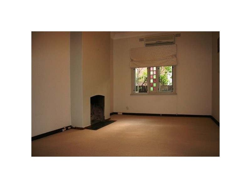 4 Short St, Wentworthville NSW 2145