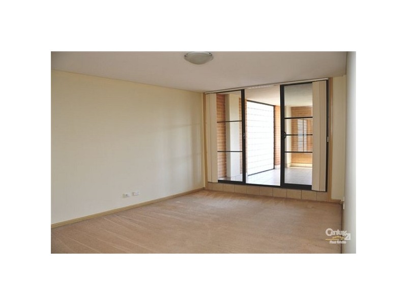 18/1 Hunter St, Parramatta NSW 2150