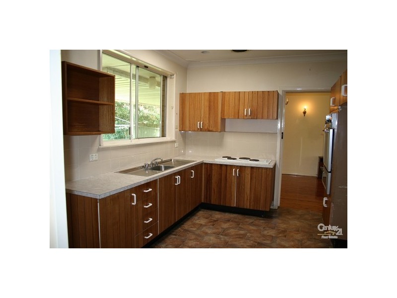 17 Lynden Ave, Carlingford NSW 2118