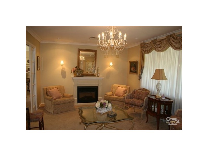 1 Cambridge Avenue, North Rocks NSW 2151