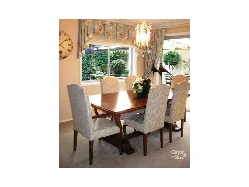 1 Cambridge Avenue, North Rocks NSW 2151