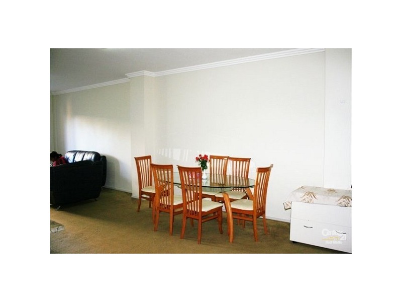 2/8-18 Wallace st, Blacktown NSW 2148