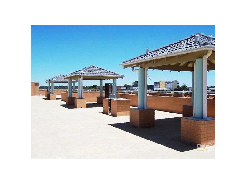 2/8-18 Wallace st, Blacktown NSW 2148