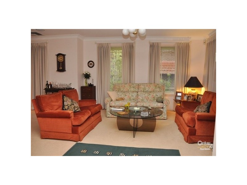 6 Honiton Avenue East, Carlingford NSW 2118