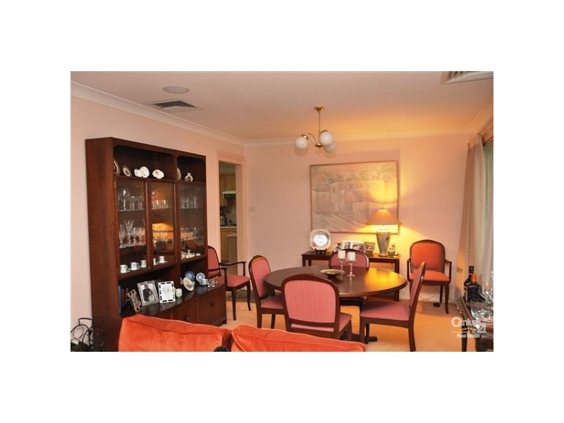 6 Honiton Avenue East, Carlingford NSW 2118