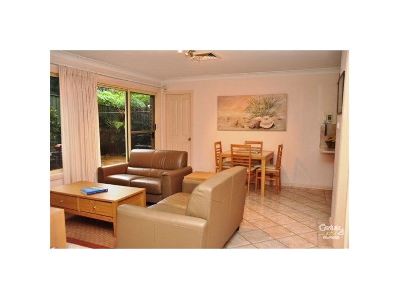 6 Honiton Avenue East, Carlingford NSW 2118