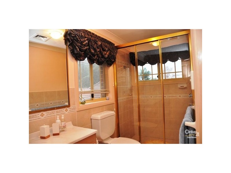 6 Honiton Avenue East, Carlingford NSW 2118